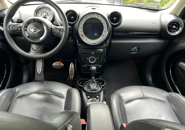 MINI Cooper cena 43000 przebieg: 146500, rok produkcji 2014 z Staszów małe 232